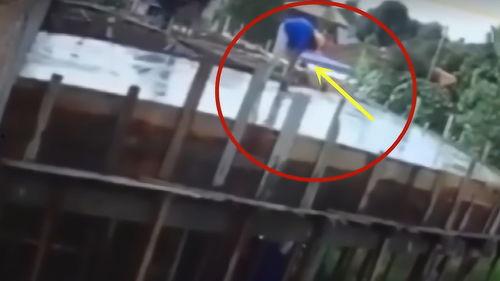 最新豆腐渣工程爆料视频,最新爆料视频曝光惊人内幕